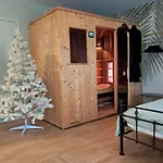 Away 4* Blankenberge