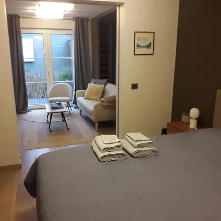 Away 4* Blankenberge