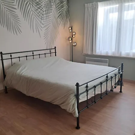 Away 4*